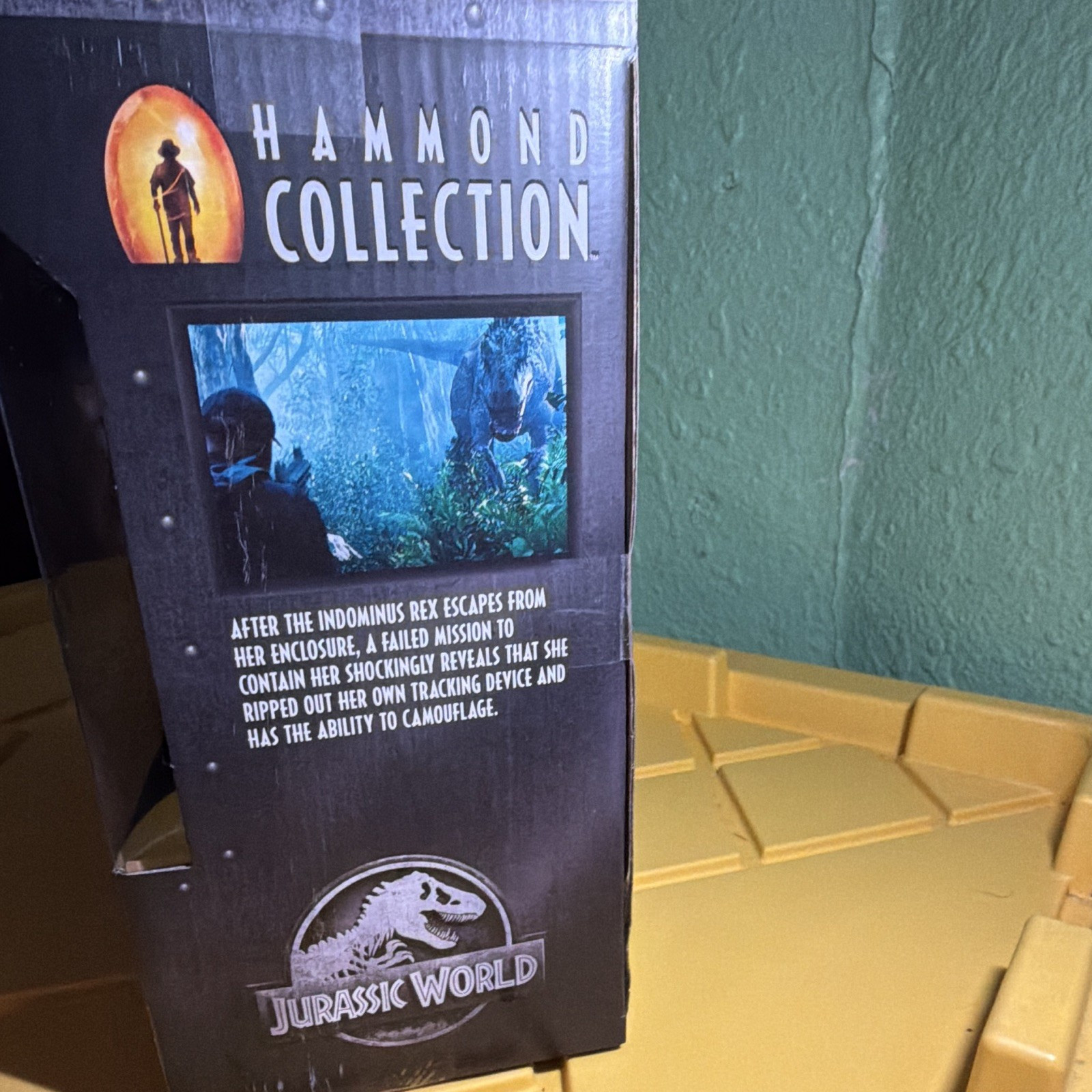 Jurassic World Hc Indom trying to get out my collection check the description