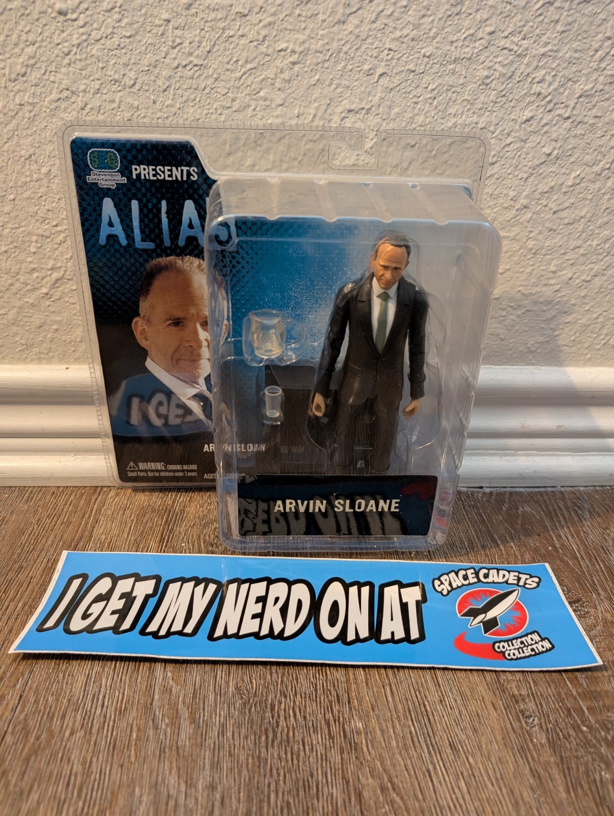 SEG 2004 Alias Arvin Sloane Action Figure
