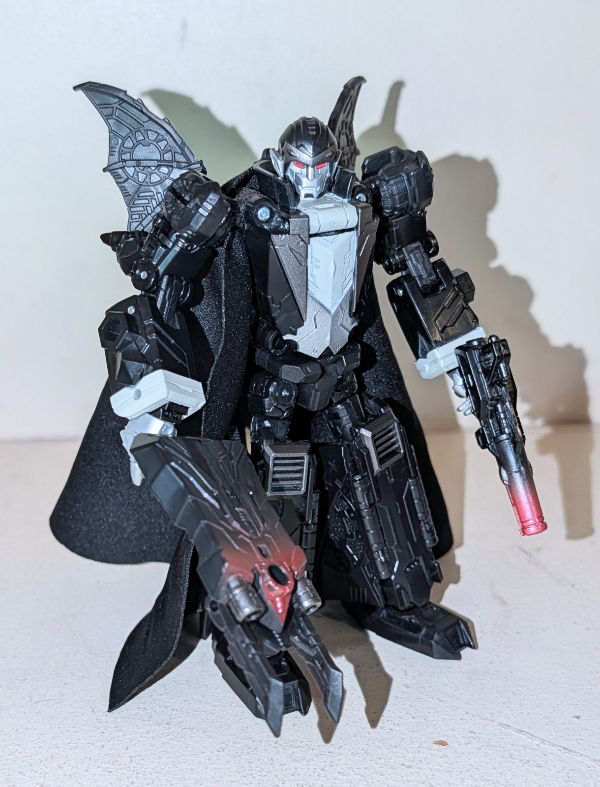 Transformers Universal Monsters Draculus Complete Deluxe Dracula Collaborative