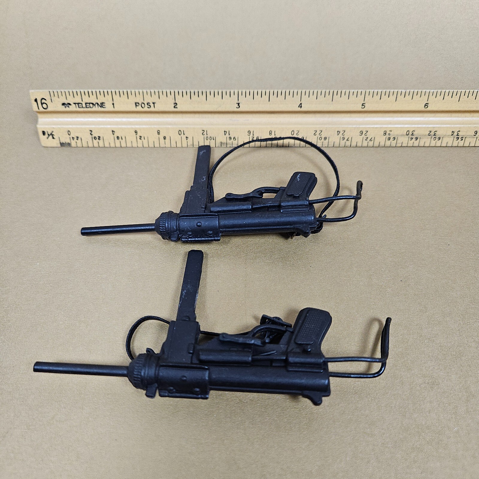Gi joe Thompson Sten Grease machine guns For 12&Prime; Figure lot of 5 1:6 Plastic