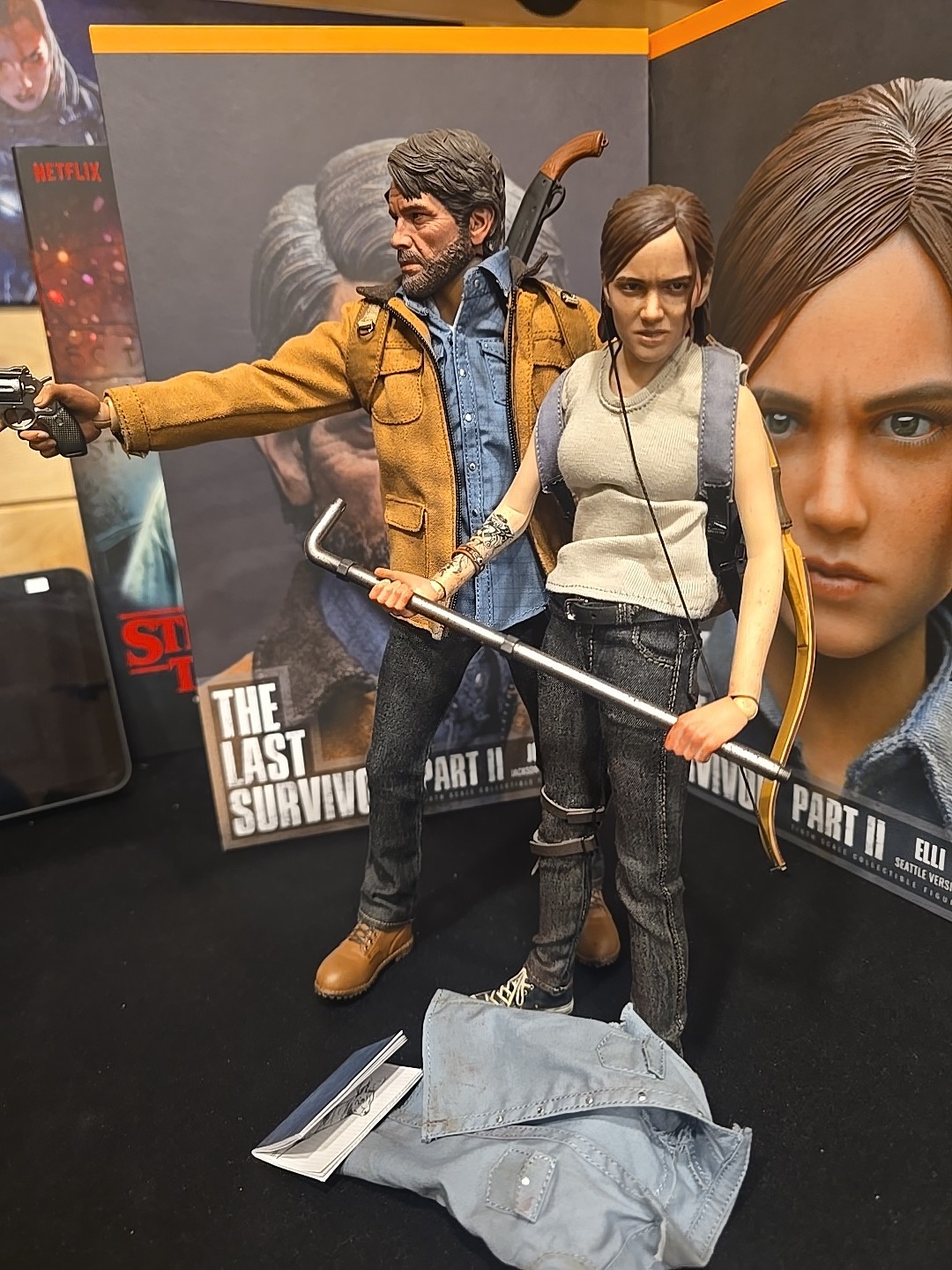CC Toys The Last Survivor Ellie & Joel The Last of Us 1/6
