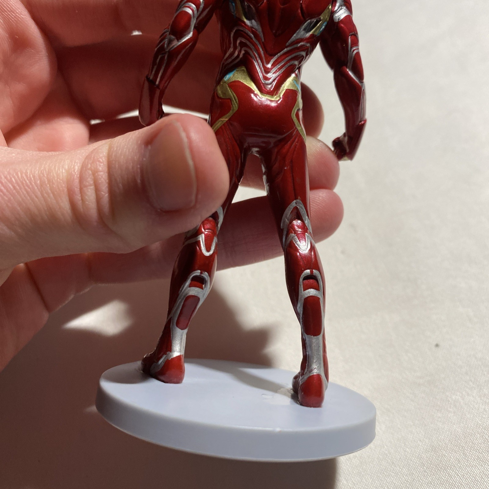 Marvel Avengers Infinity War Iron Man 4&Prime; figure or cake topper Disney Exclusive