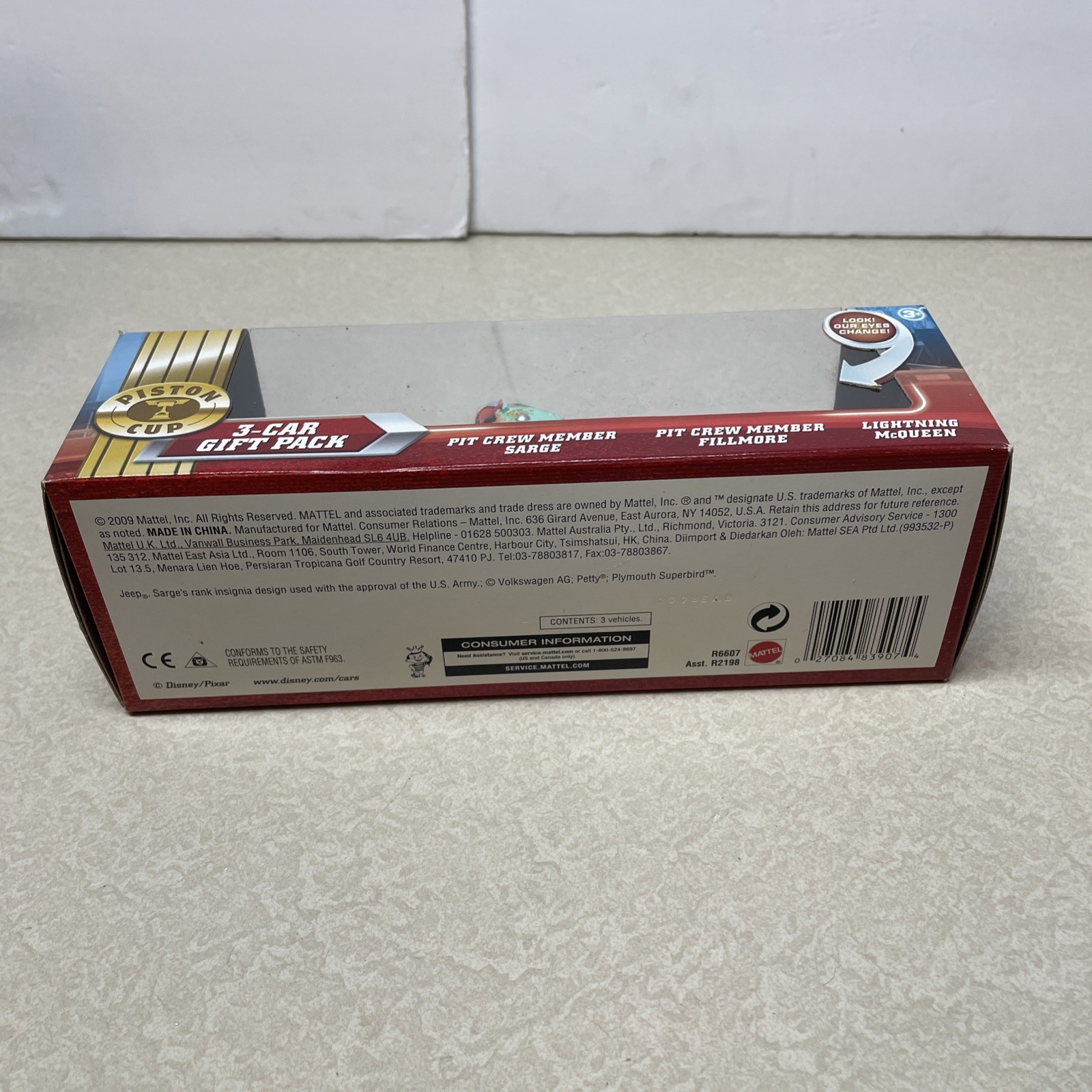 Pit Crew Sarge & Fillmore & Lightning McQueen Disney Pixar Cars 3 Gift Pack