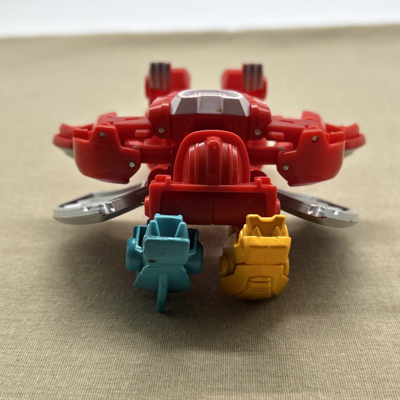 Playskool Heroes Transformers Rescue Bots Heatwave Fire Bot Dragon Action Figure