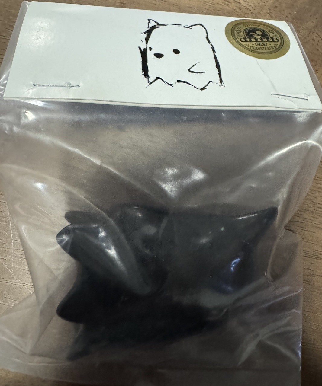Luke Chueh Ghost Bear Black Strange cat exclusive