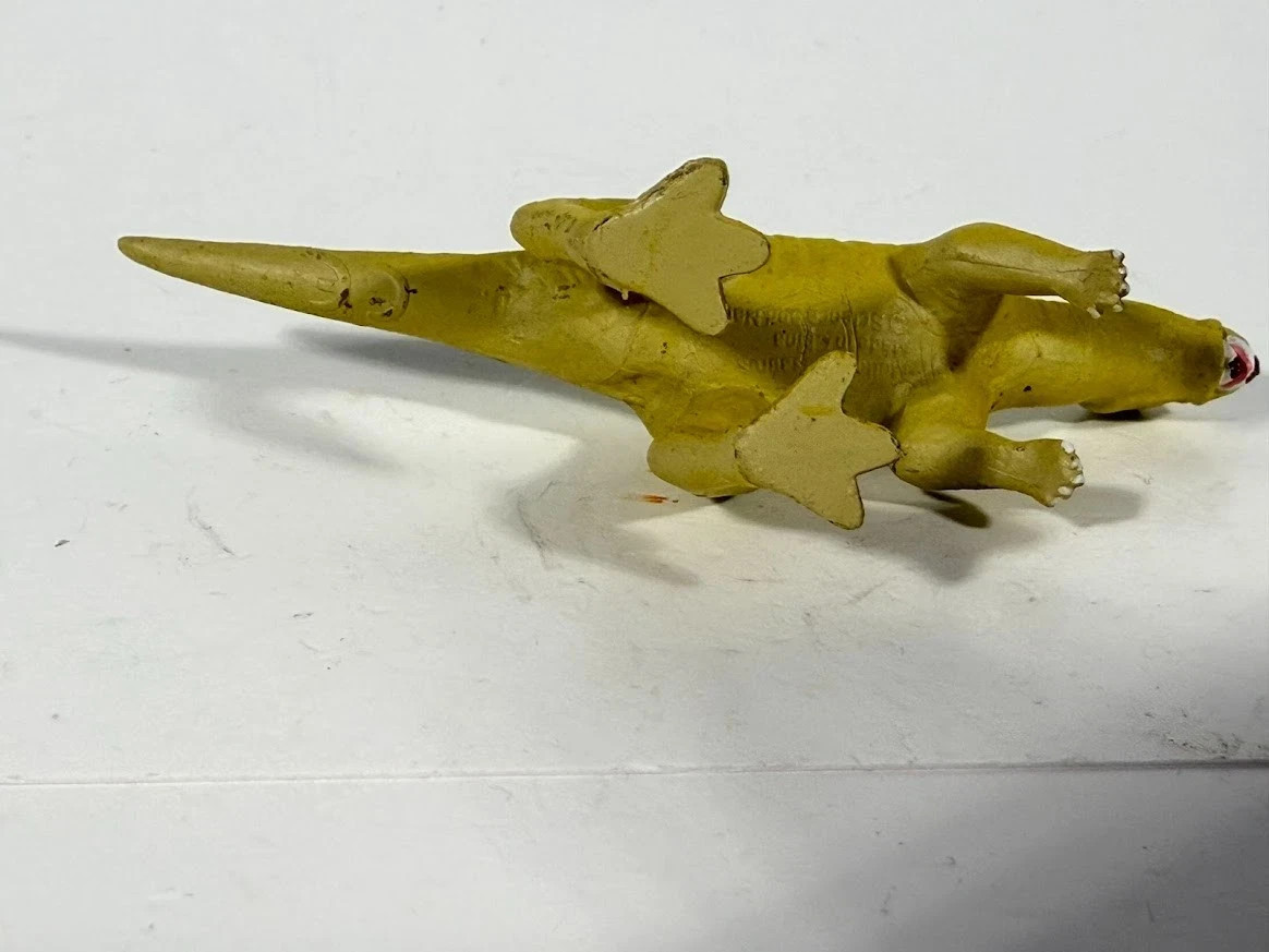Dinosaur Toy Figure Muttaburrasaurus Animals of Australia Miniature Rare RETIRED