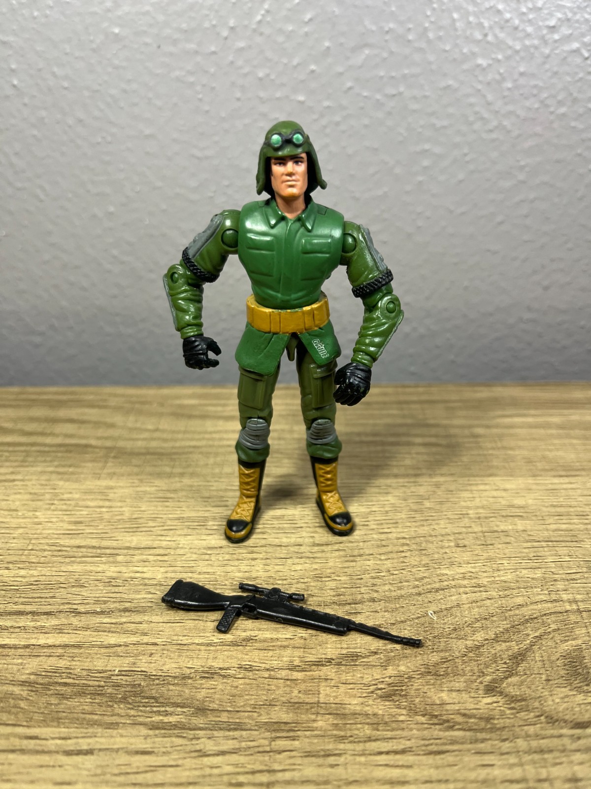 2002 Hasbro – G.I. Joe Dusty (v9) Desert Trooper Action Figure w/Weapon
