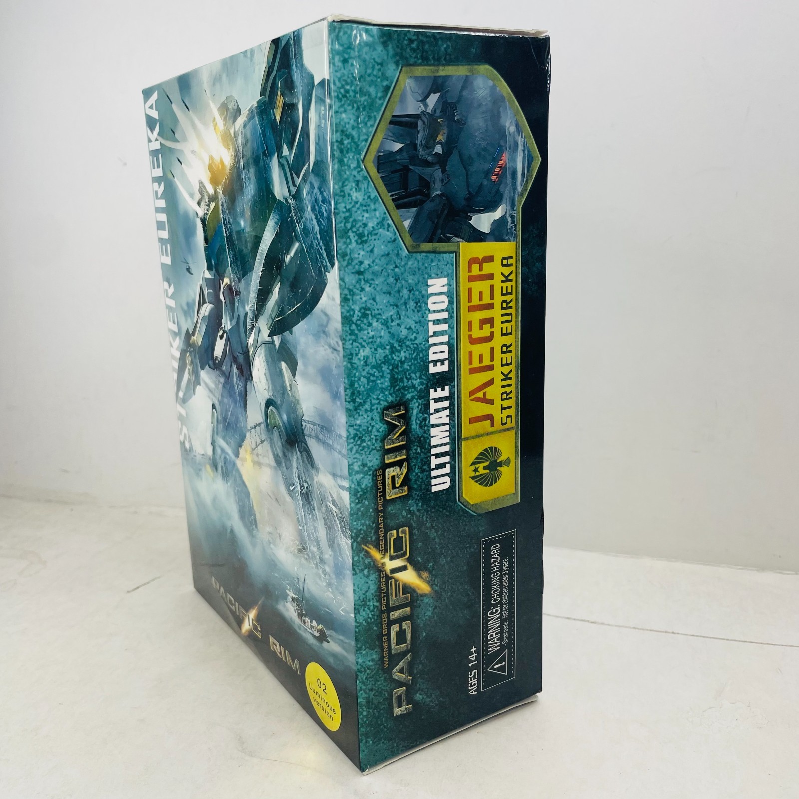 Crimson Typhoon Jaeger 7&Prime; Movable Action Figure Toy Statue Pacific Rim Gift Box