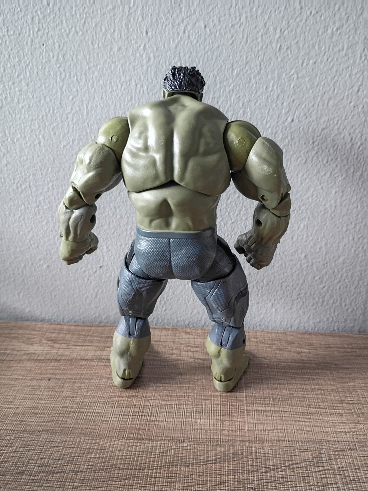 Hasbro 8&Prime; Marvel Legends Marvel Studios First 10 Years Hulk Articulated Figure