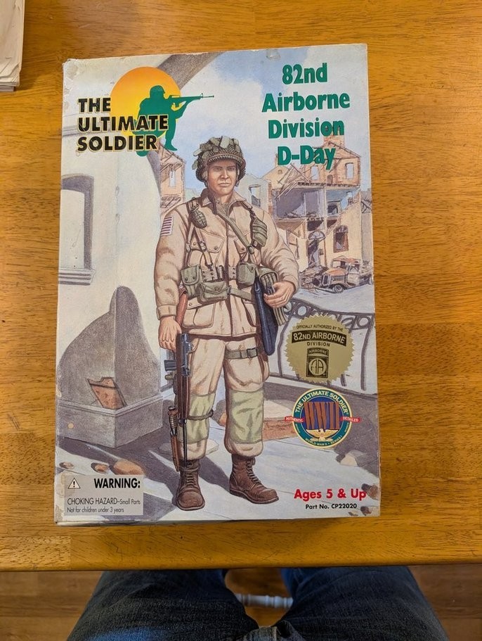 Ultimate Soldier 82nd Airborne Division D-Day 12&Prime; Figure (21st Century Toys)