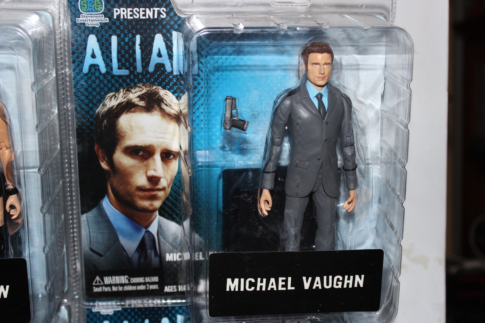 Set of 4 x 2004 Alias action figures Sydney, Arvin & Michael. New ex shop stock