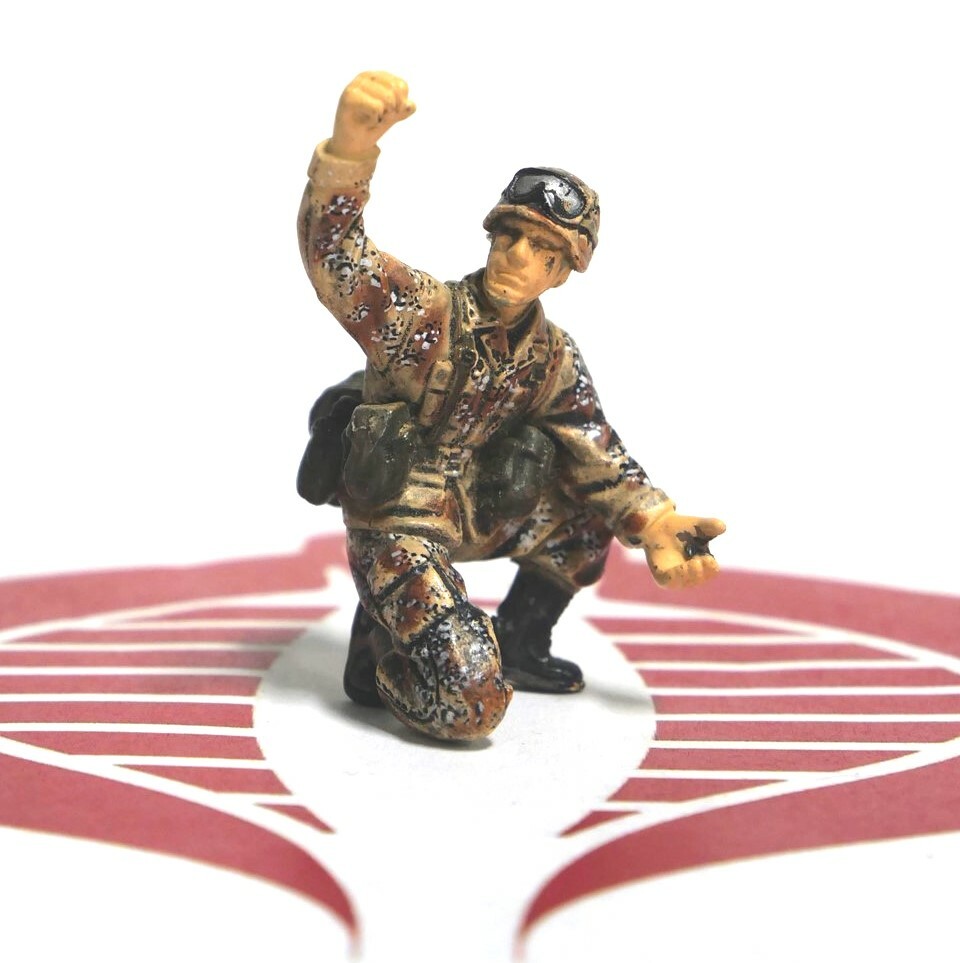 21st Century Toys Military Figurine 2&Prime; Sitting Pose