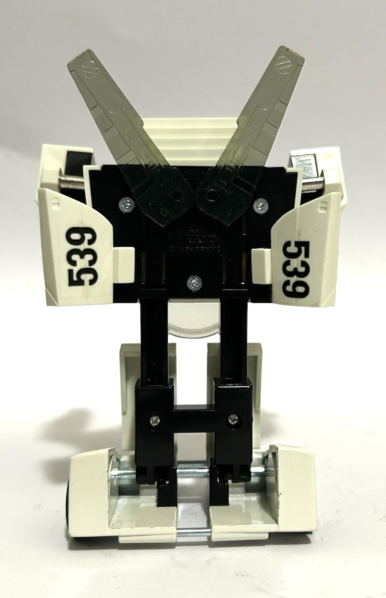 “Transformers” Wheeljack – Autobot Car, G1 (complete, not modern reissue)