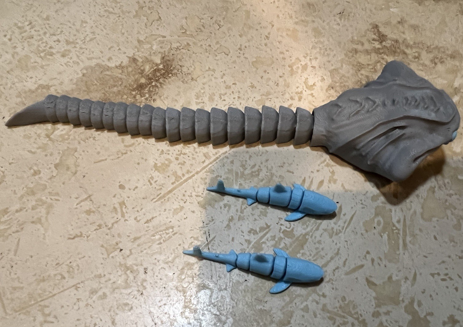 El Gran Maja Sea Eater Bloop Model Figure Toy 3D Printed & Two Sharks Mini Size