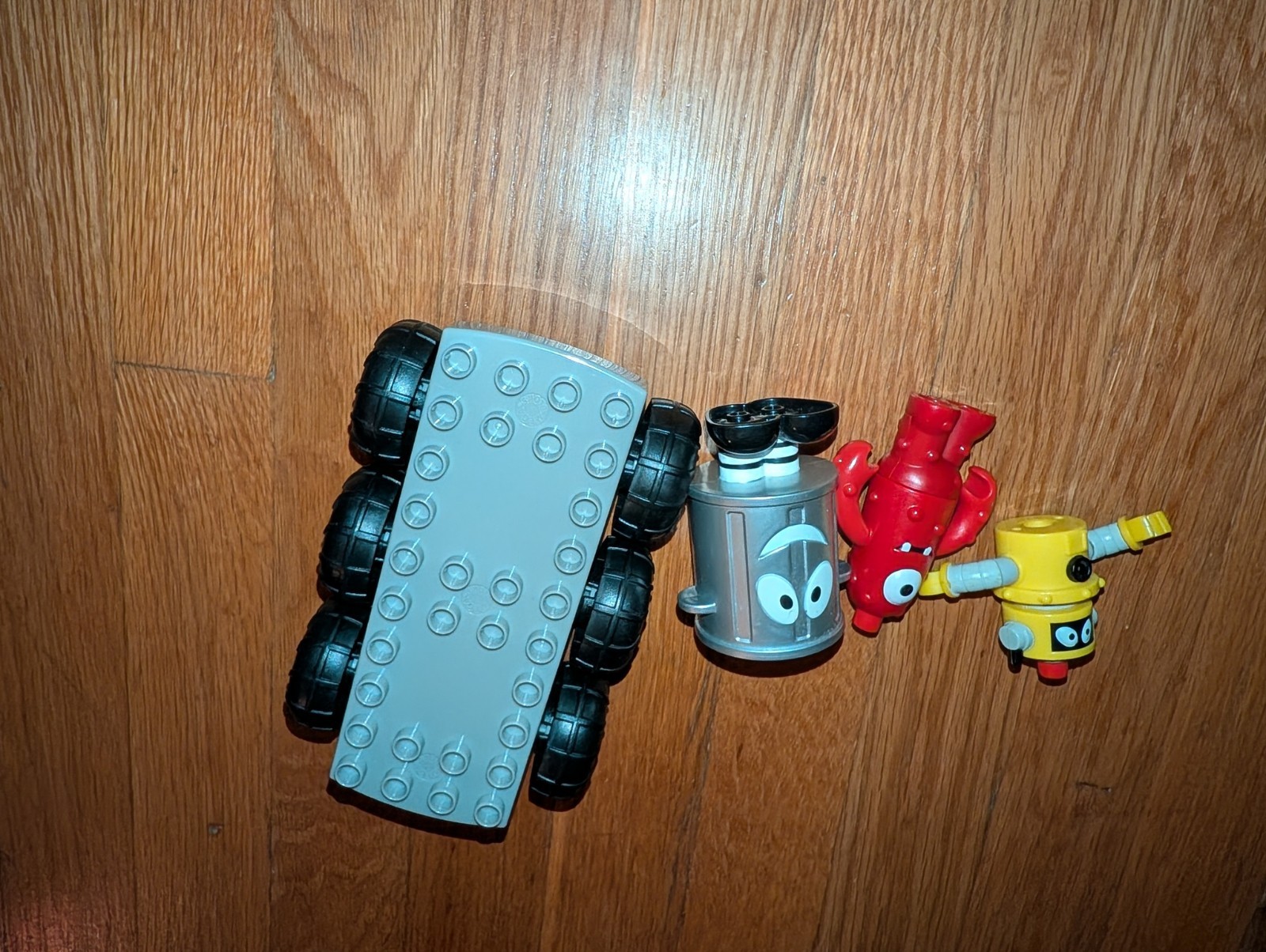 Yo Gabba Gabba Toys Parts, Muno, Trash, Plexs Body And Bottom Of Lego Car Set