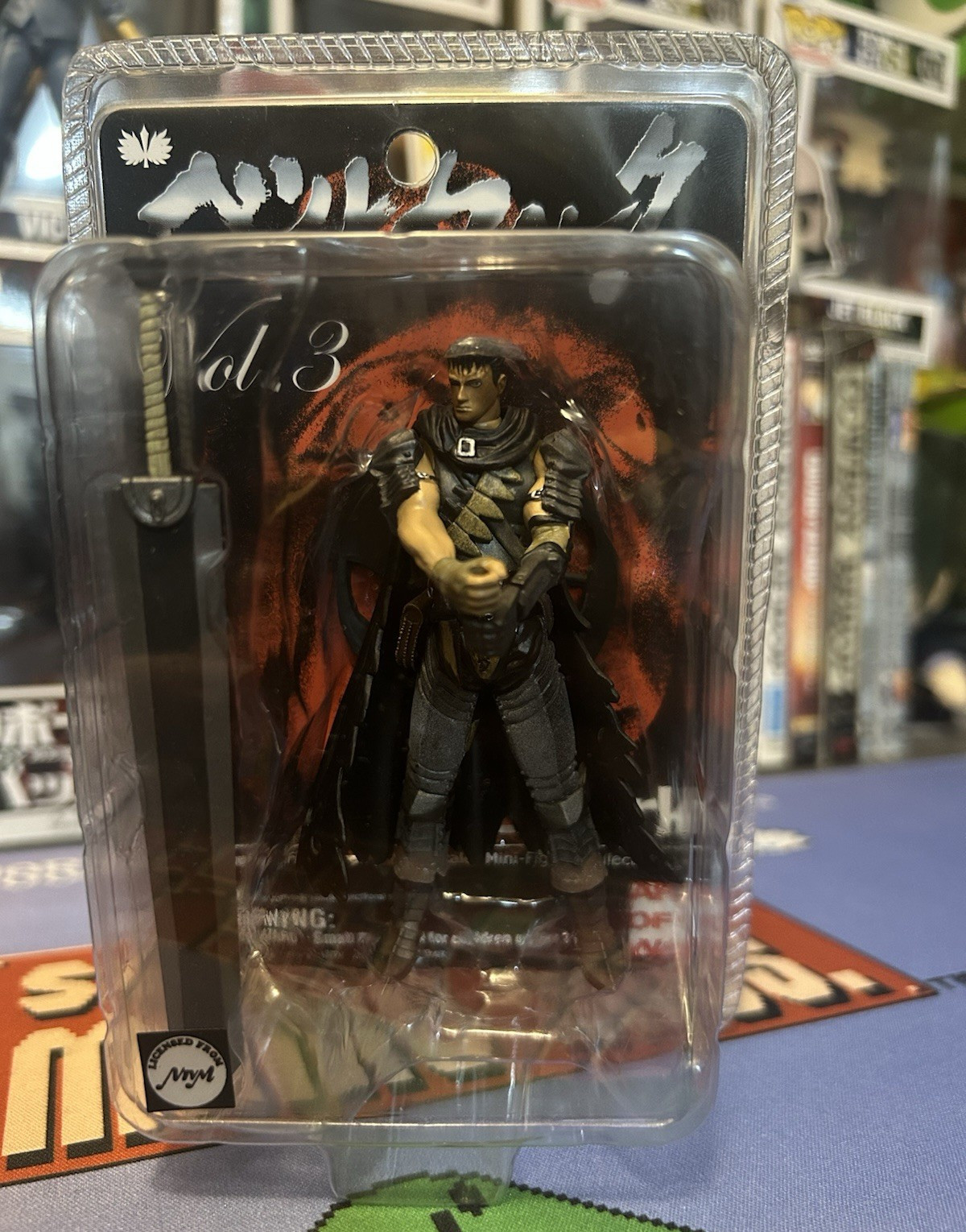 Berserk Art of War Vol. 3 Guts Black Swordsman Mini Figure BRAND NEW SEALED