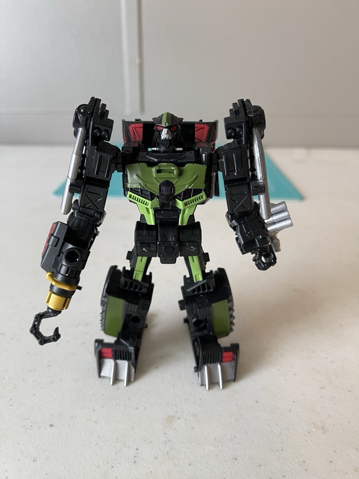 Transformers Legacy United Star Raider Lockdown complete Takara Walmart Deluxe