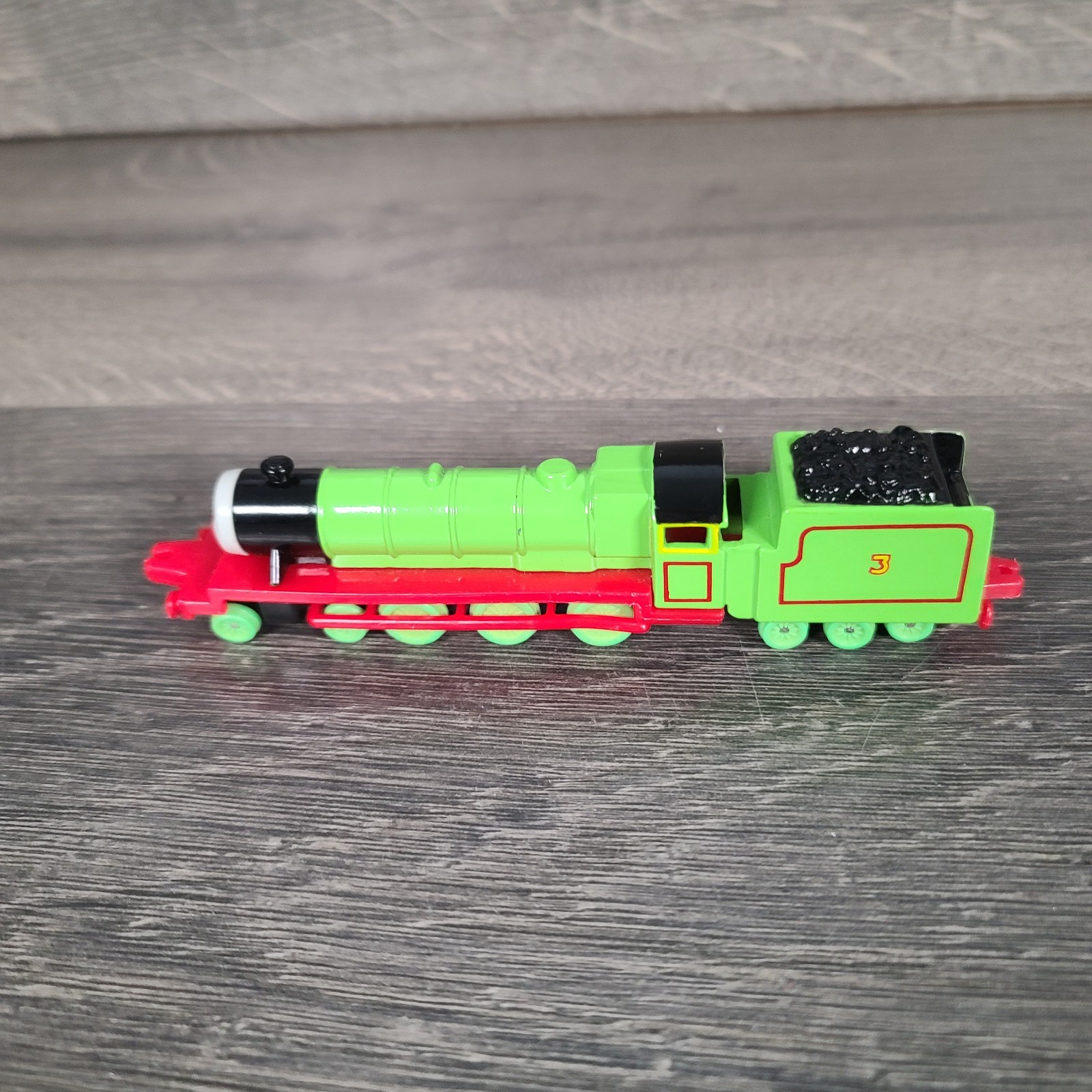 Shining Time Station Thomas and Friends Henry The Green Engine Die Cast #1191