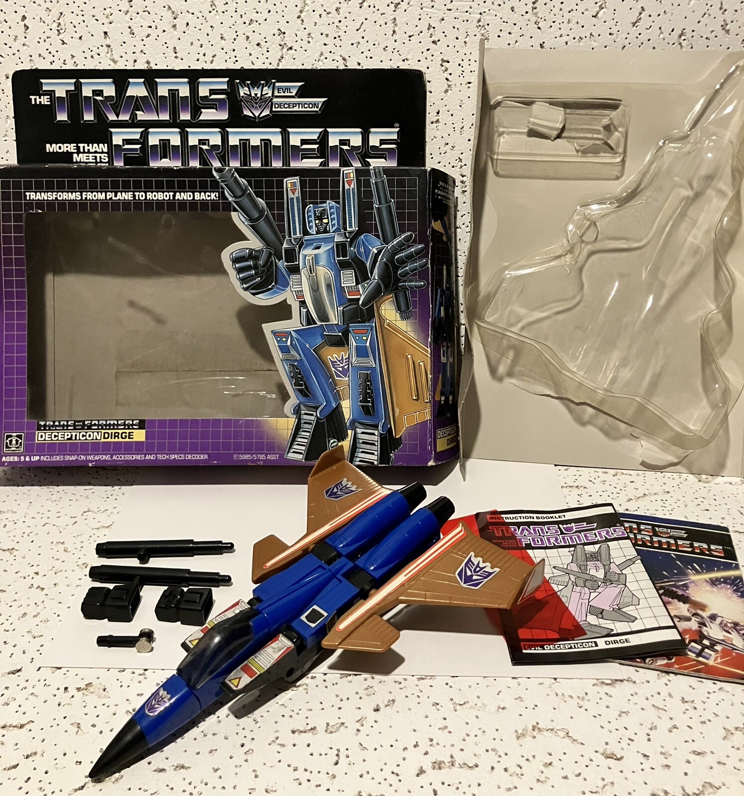 Transformers G1 DIRGE Complete w/ Insert and CUT BOX – WRONG SPECS (READ!)