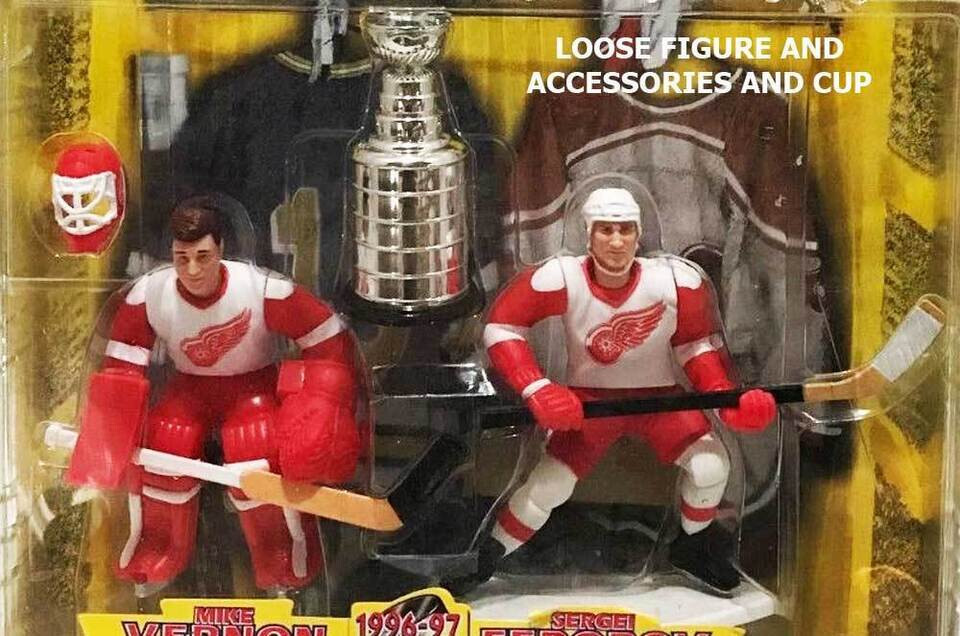 LOOSE 98 STARTING LINEUPS SLU VERNON FEDEROV RED WINGS with STANLEY CUP