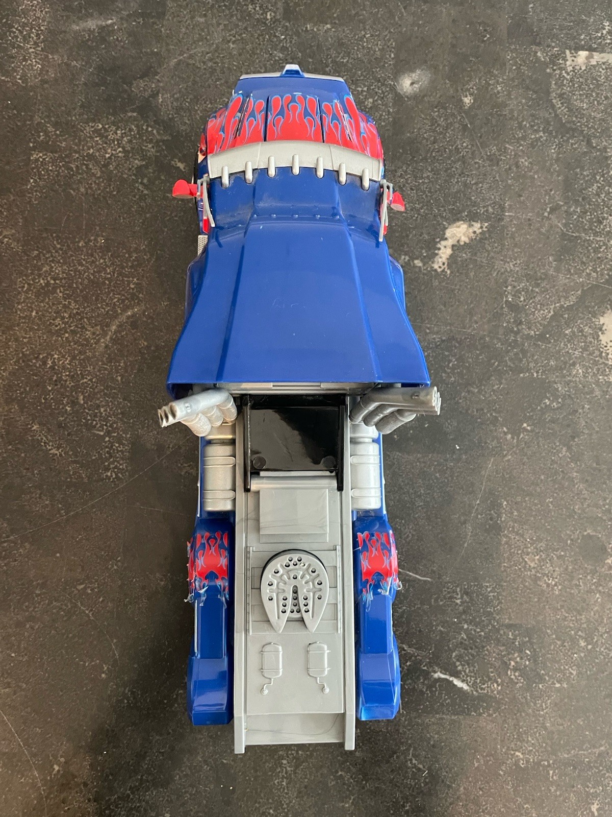 TRANSFORMERS AOE RC Optimus Prime Remote Control Truck No Remote Hasbro 2014