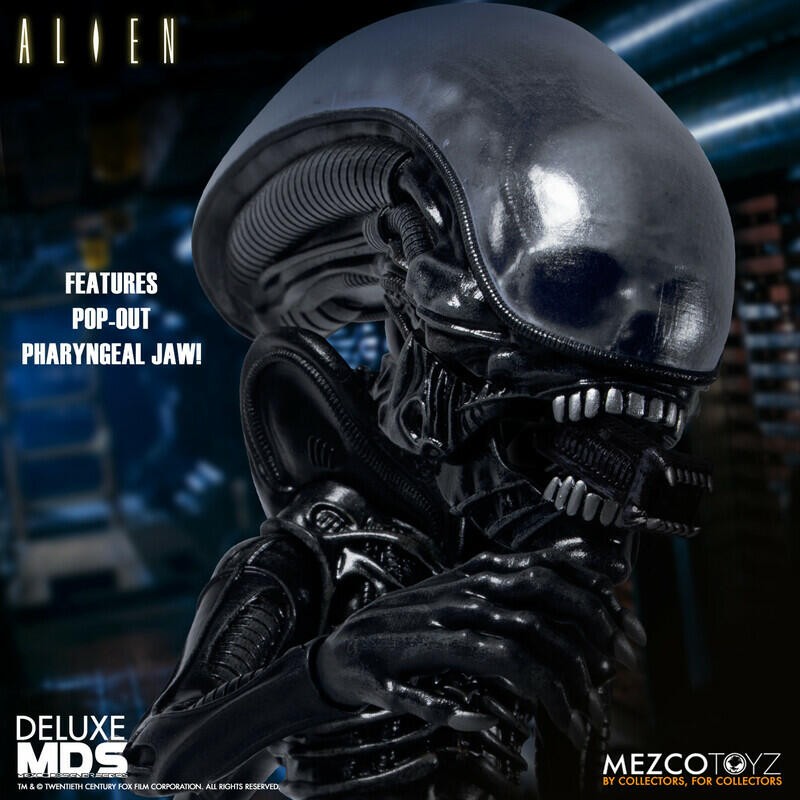 Alien: Hostile Xenomorph Figure