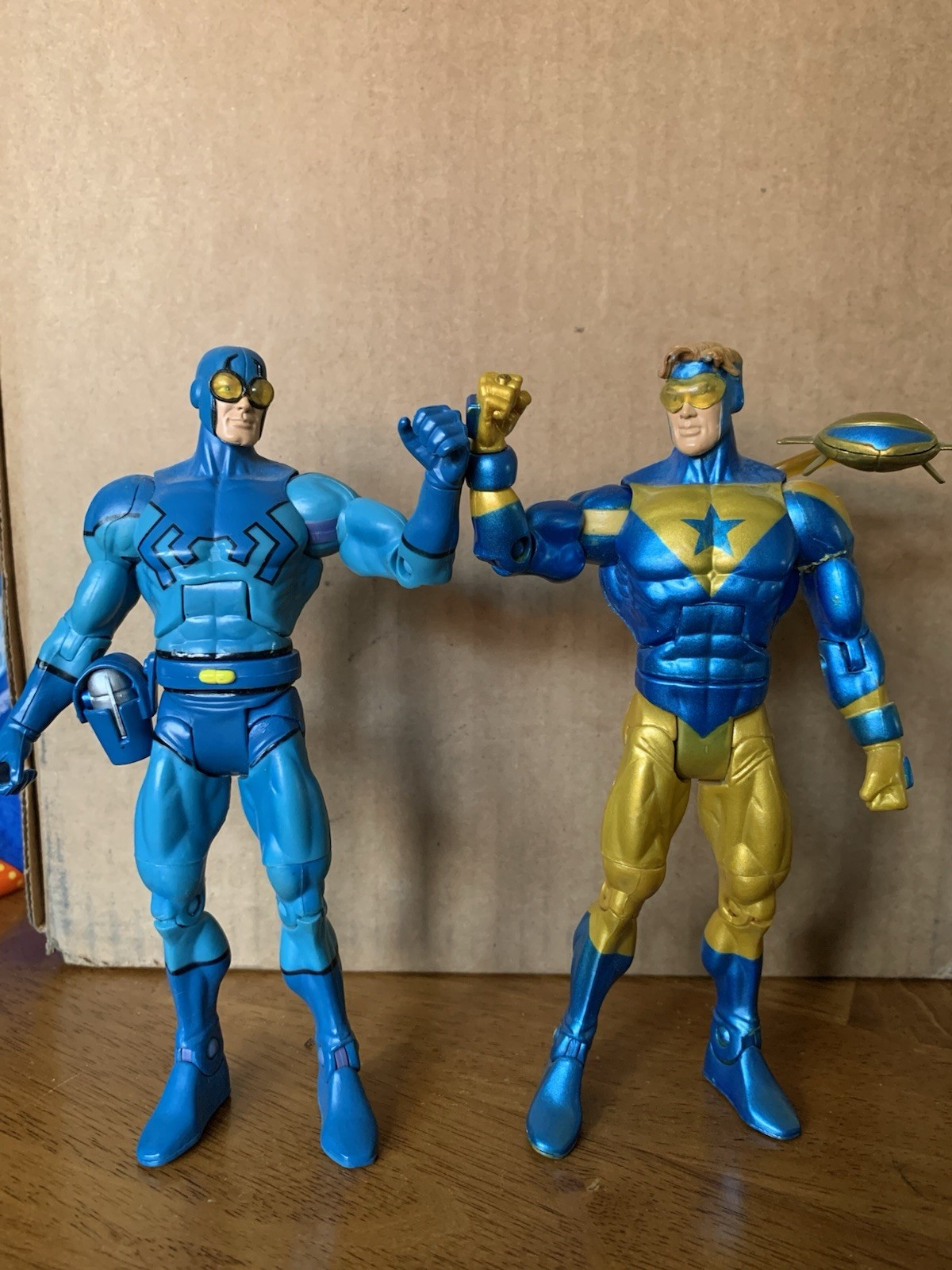 Dc Universe Classics Booster Gold & Blue Beetle (Ted Kord)