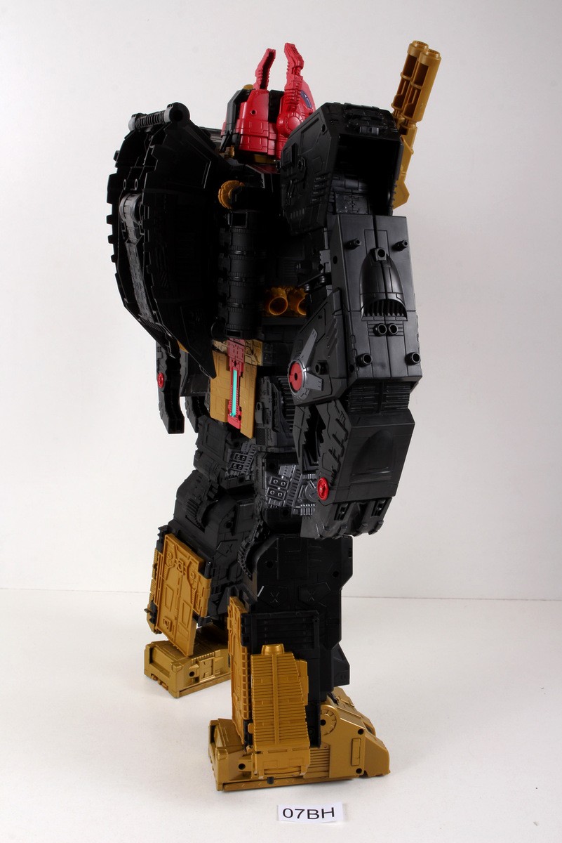 Transformers Legacy Titan Generations Selects Black Zarak 100% Complete
