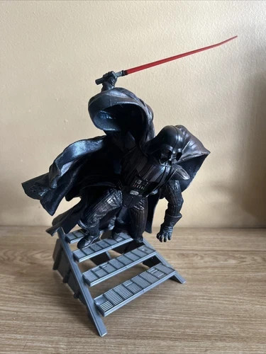 HASBRO STAR WARS DARTH VADER UNLEASHED NOS 653569132394 FACTORY SEALED FIGURE