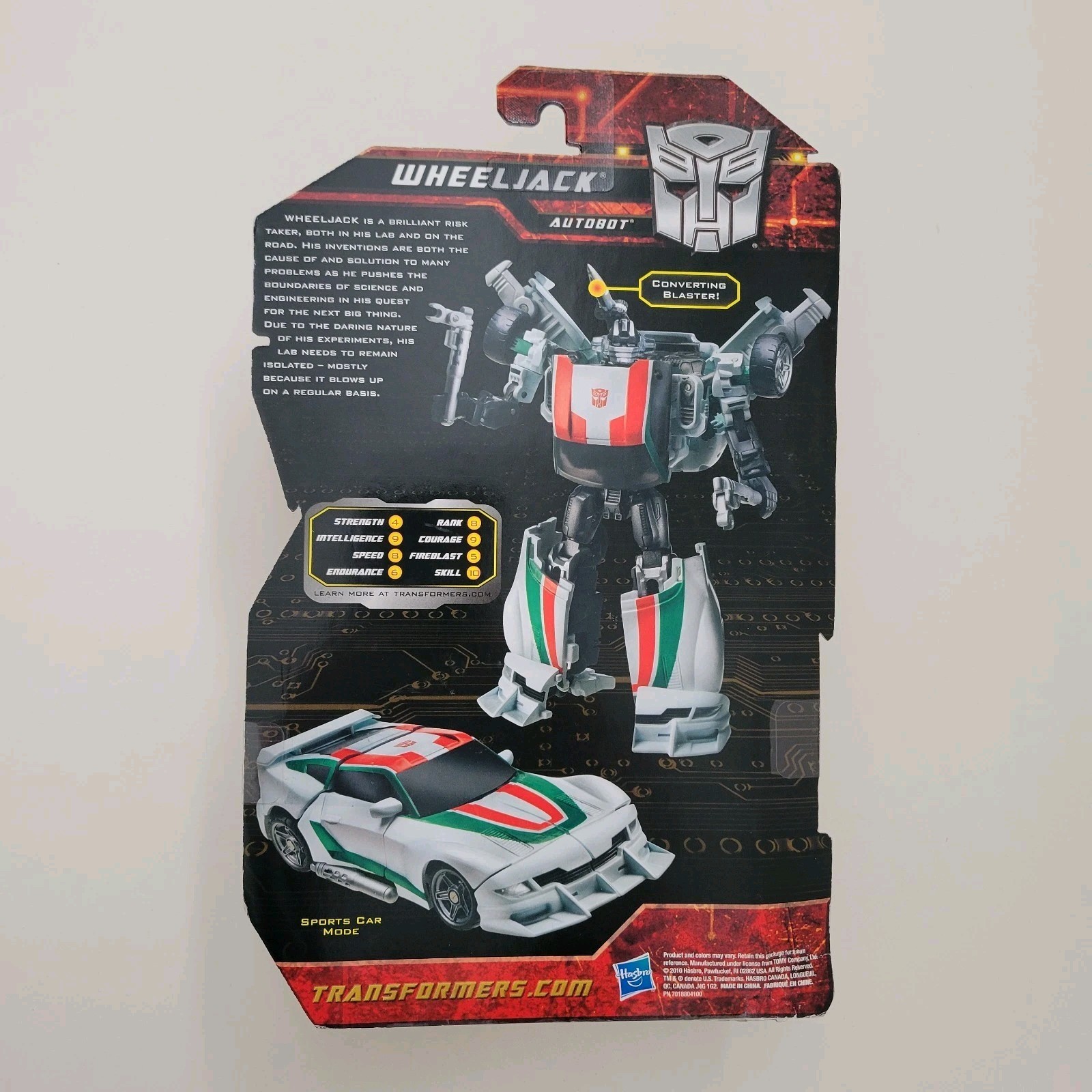 New/sealed Transformers Generations Wheeljack Autobot Wheel Jack Hasbro 2010