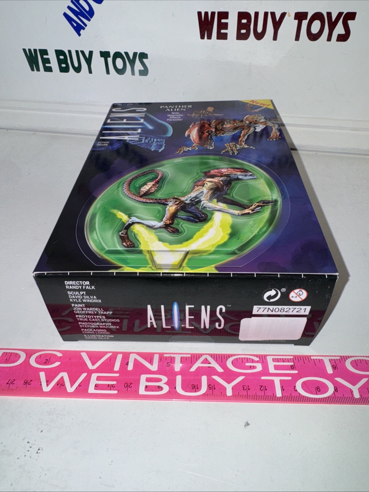 NEW NECA Aliens 7&Prime; Cougar Alien – Kenner Tribute Collectible Kamikaze Parasite
