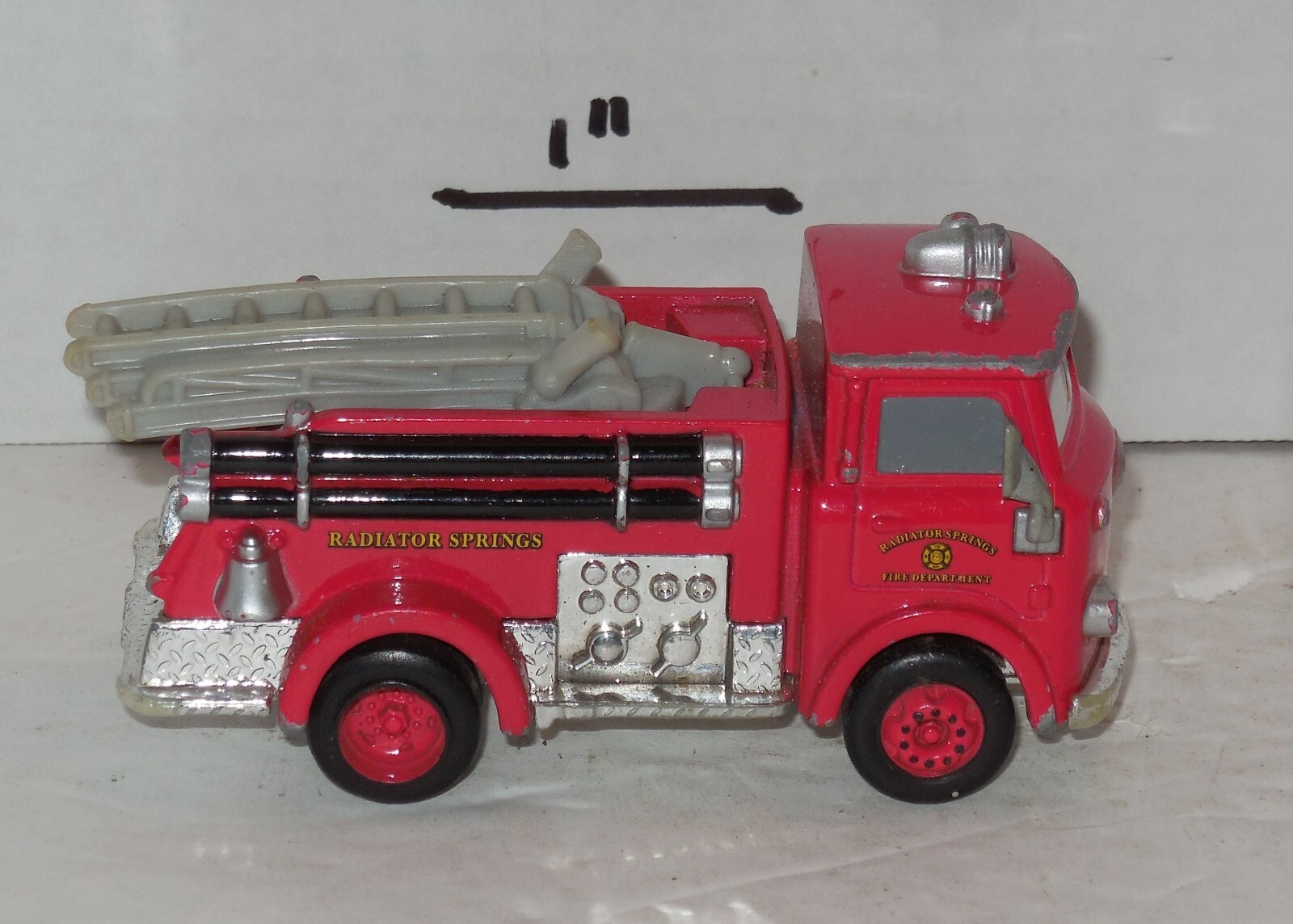 Disney Pixar Cars 2 Deluxe Red Fire Truck Diecast 1:55 Vehicle Toy