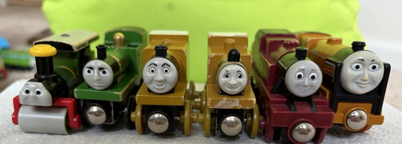 Thomas & Friends Wooden Railway Train GEORGE, SMUDGER, STEPNEY, ARTHUR, MURDOCH