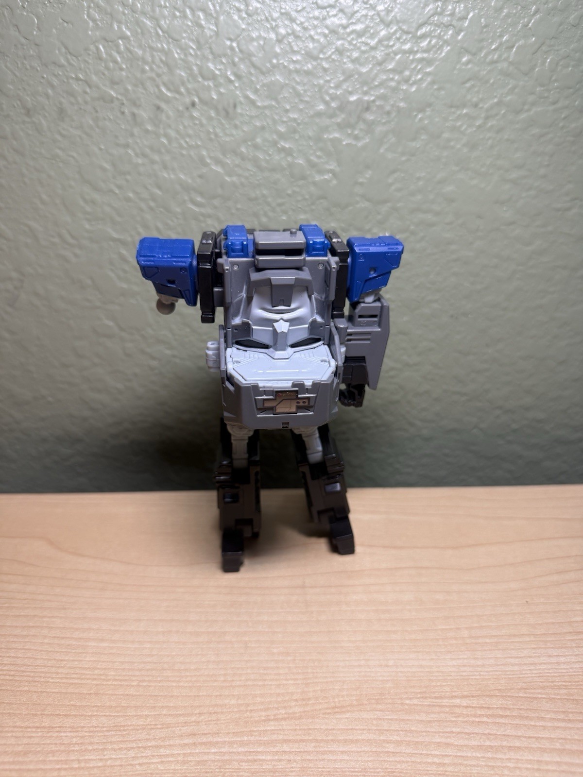 Transformers Titans Return 2016 Cerebros Emissary Fortress Maximus Figure Used