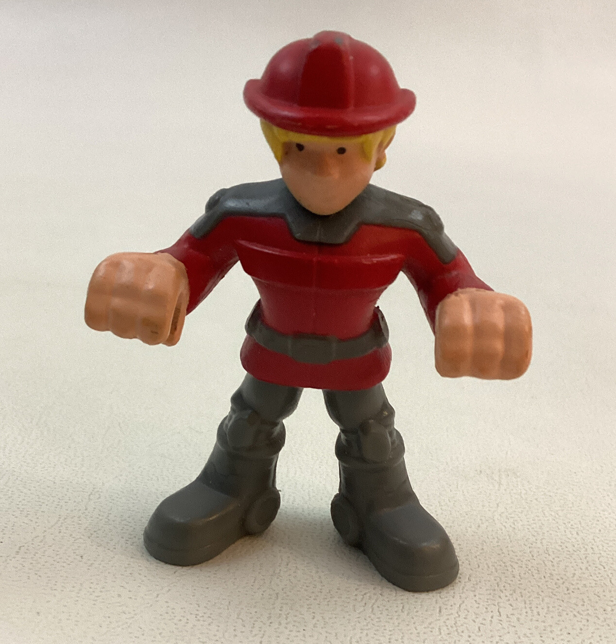 Playskool Heroes Transformers Rescue Bots Griffin Rock Firehouse Cody Burns