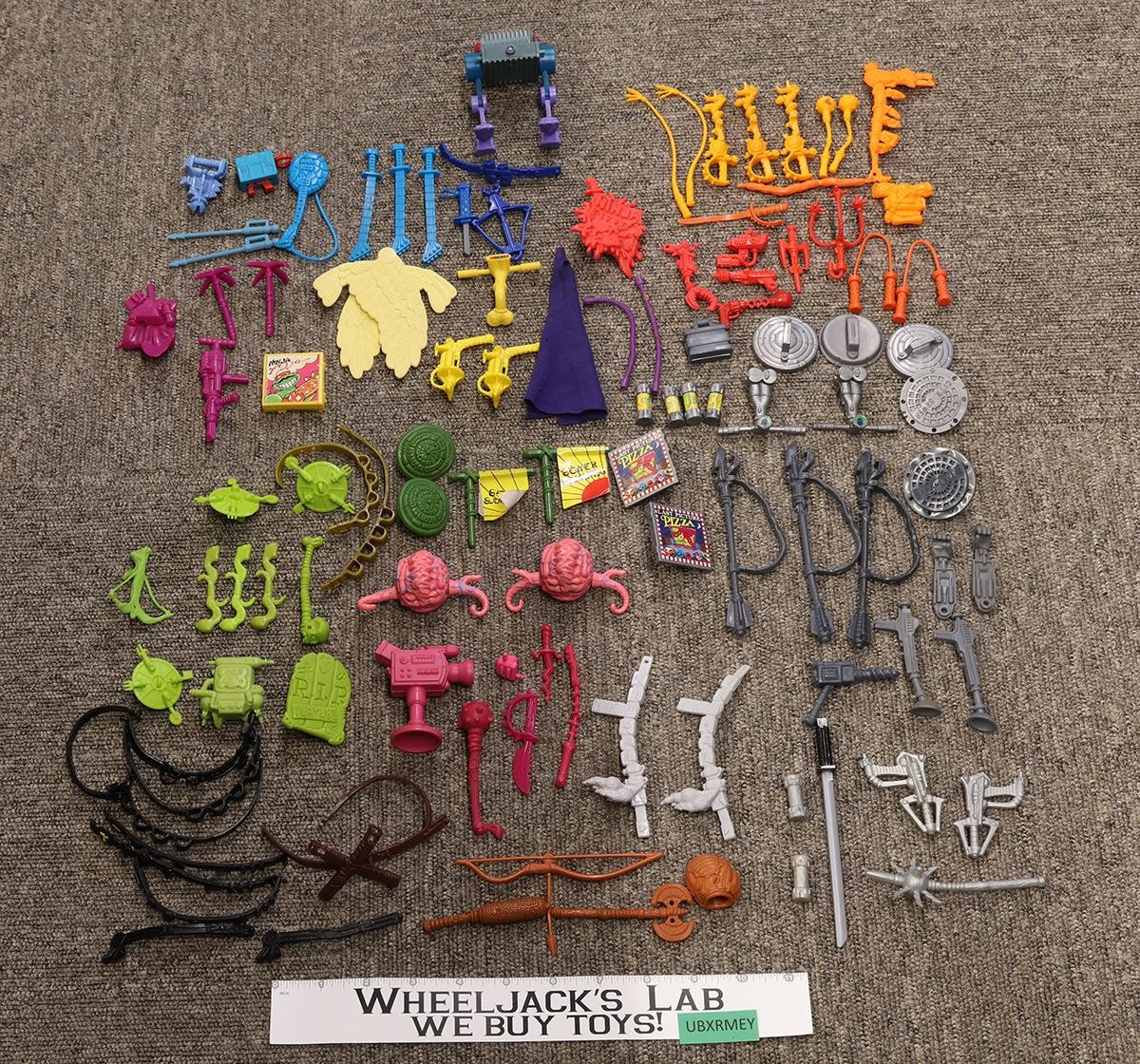 Lot of 112 Teenage Mutant Ninja Turtles TMNT 1980-1990s Accessories Parts Pieces