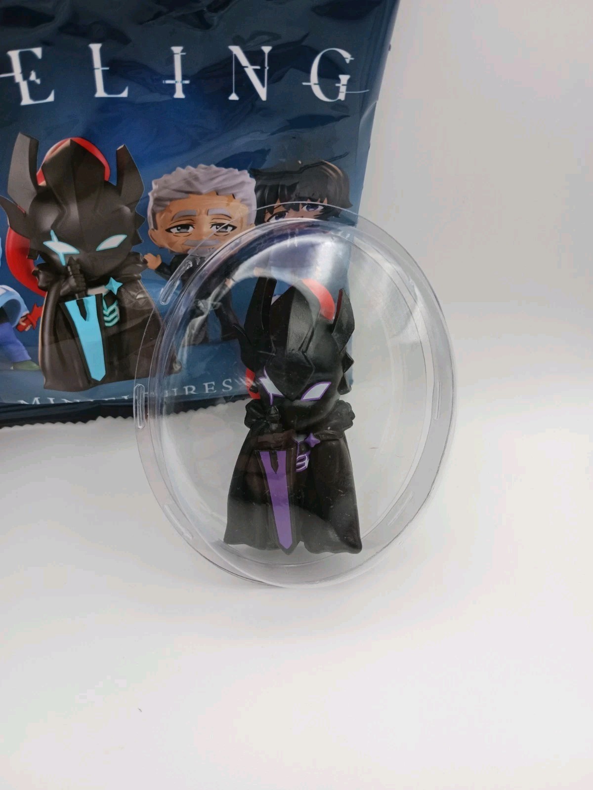 PhatMojo Solo Leveling Blind Bag Series 1 – Igris Purple Sword CHASE Mini Figure