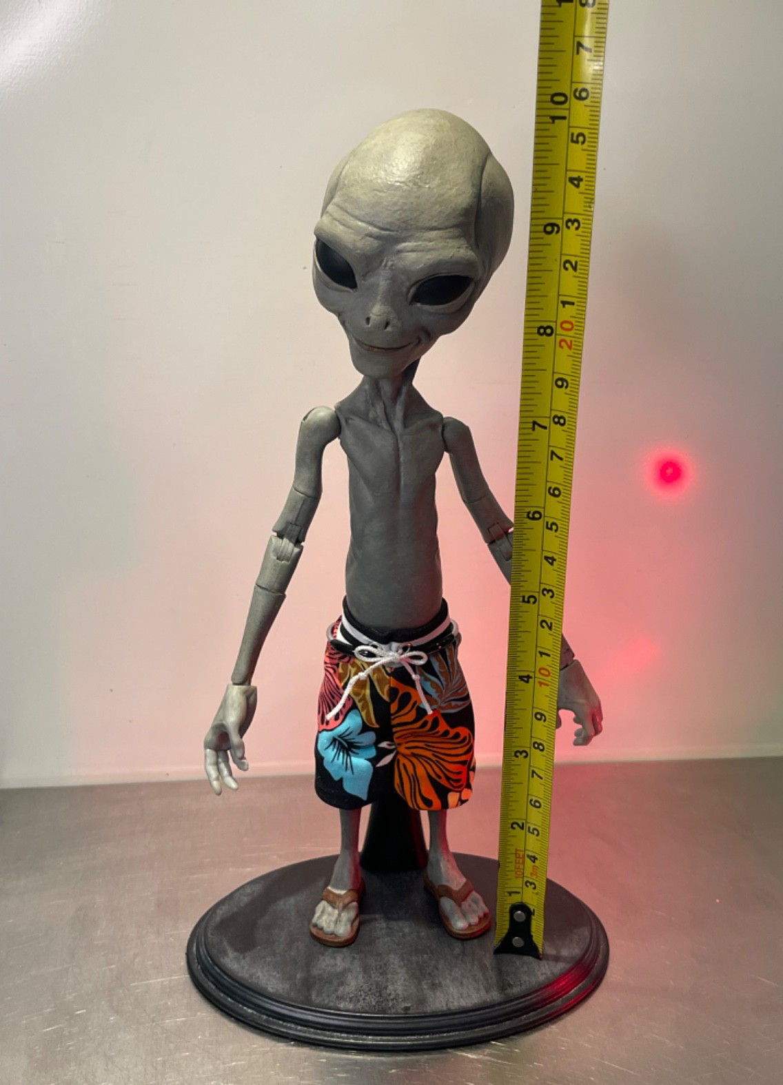 1:6 Scale Custom Grey Vacation Alien Figure 10&Prime; inch Area 51 UFO Art Statue OOAK