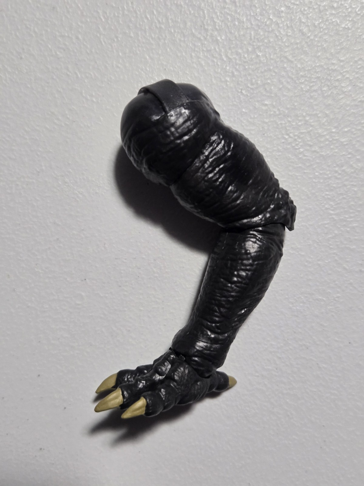 Ghostbusters Plasma Series Terror Dog BAF Front Left Leg Only