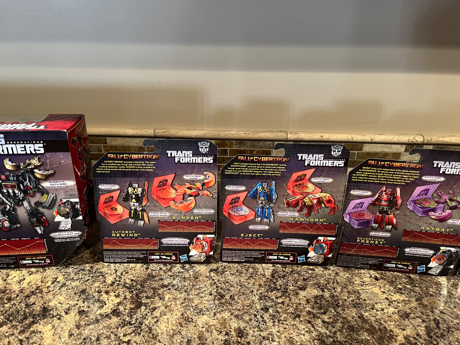 Transformers Generations Fall of Cybertron Lot