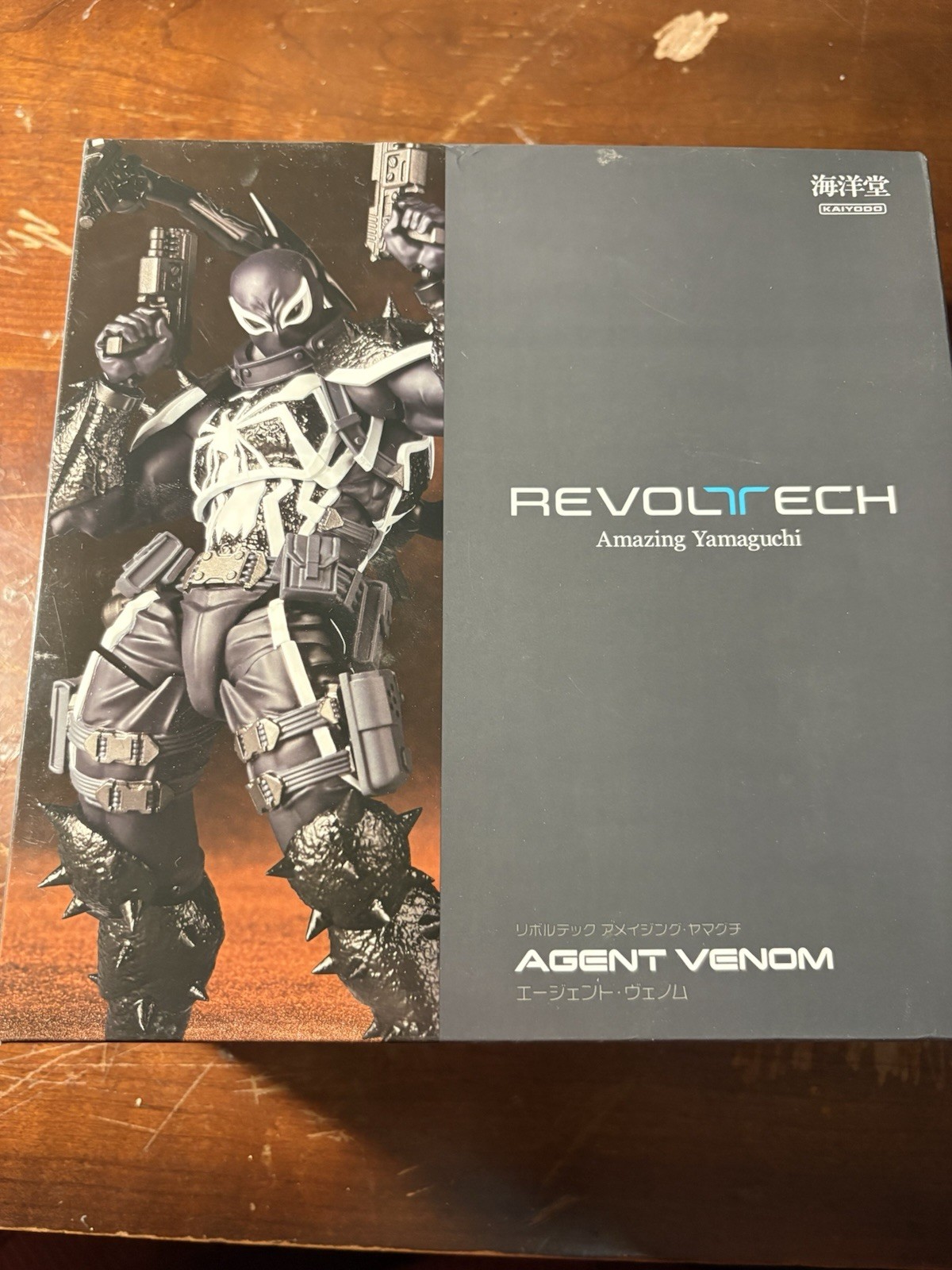 Kaiyodo Agent Venom Revoltech Amazing Yamaguchi Action Figure new