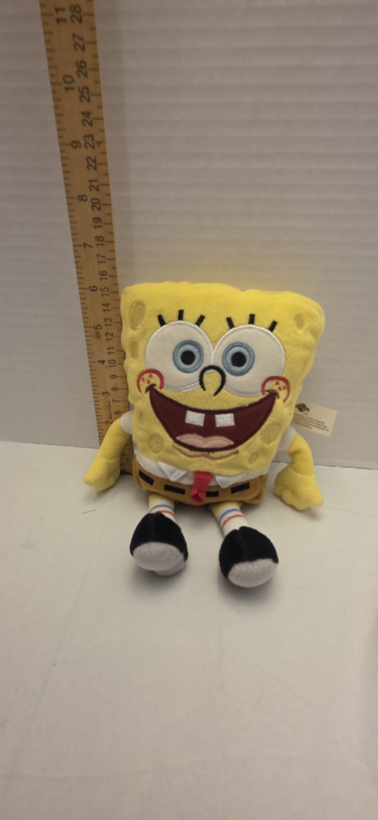 Universal Studios SpongeBob SquarePants Plush Toy Stuffed 2005 CHICAGO CUBS READ