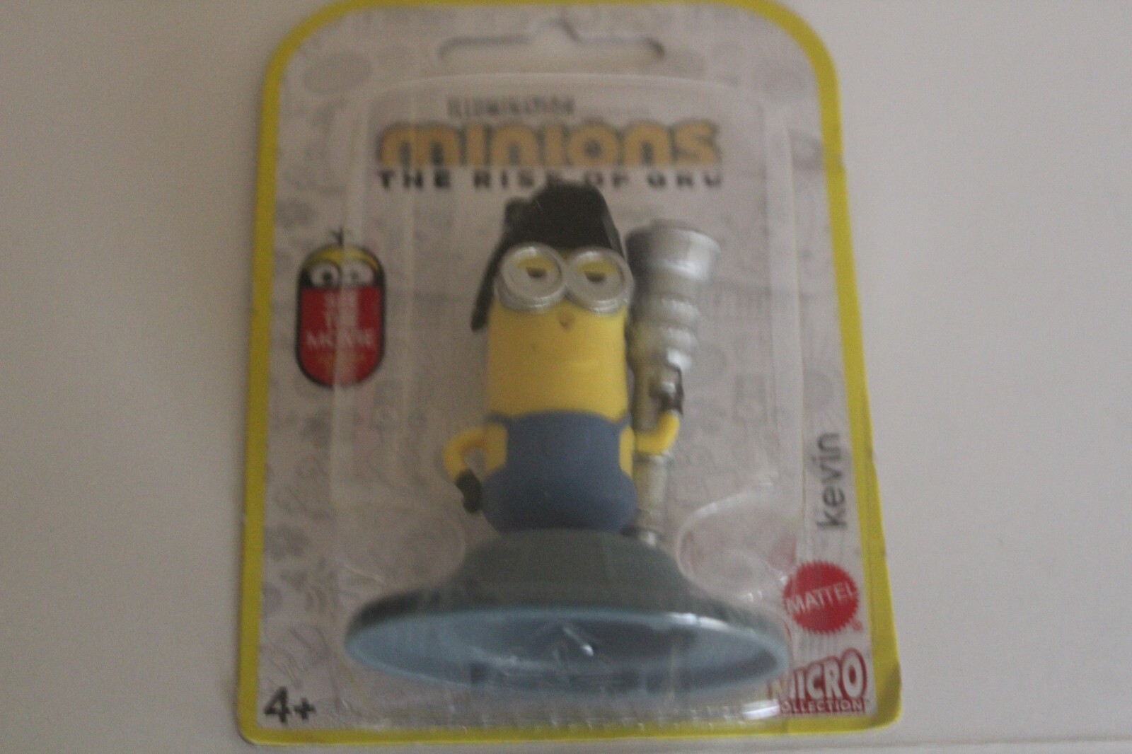 Mattel Micro Collection Minions Rise of Gru Illumination Kevin Gun Wielding
