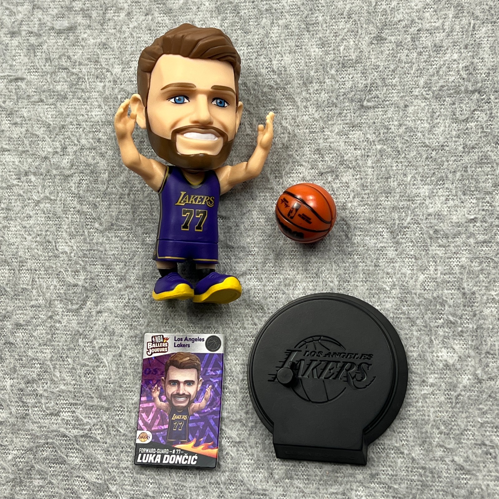 ZURU NBA Ballers Luka Doncic Lakers Series 2 Rare Basketball Figure + Ball Card