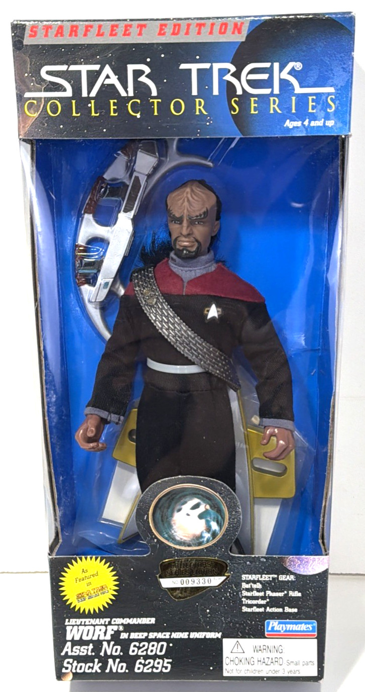 Star Trek DS9 Lieutenant Commander Worf 9&Prime; Action Figure Playmates 1995