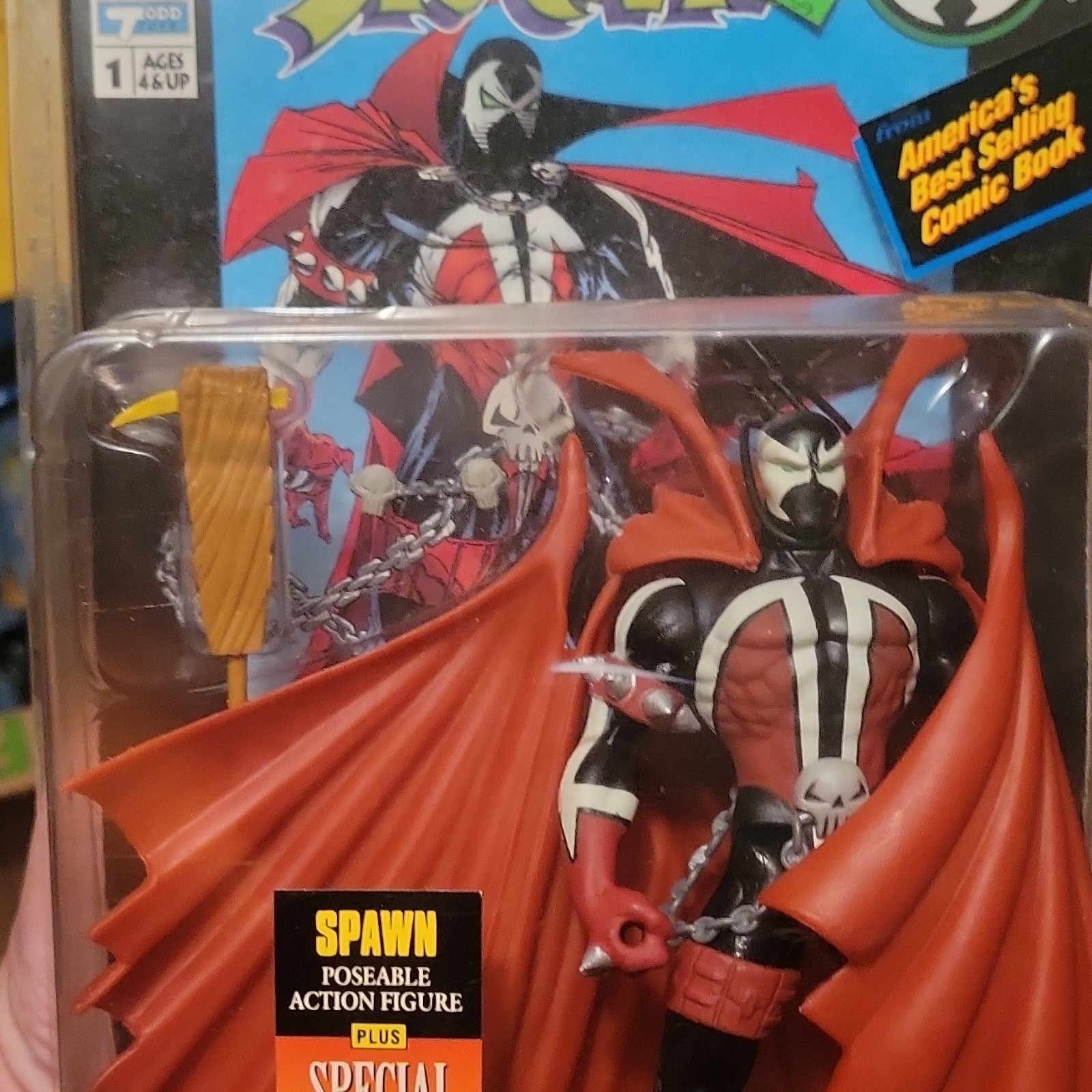Todd Toys Spawn Poseable Action Figure Special Edition w/ Cape & Comic Book