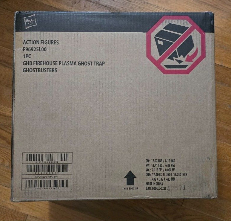 Ghostbusters HasLab Two in the Box! Trap and P.K.E. Meter – In Hand