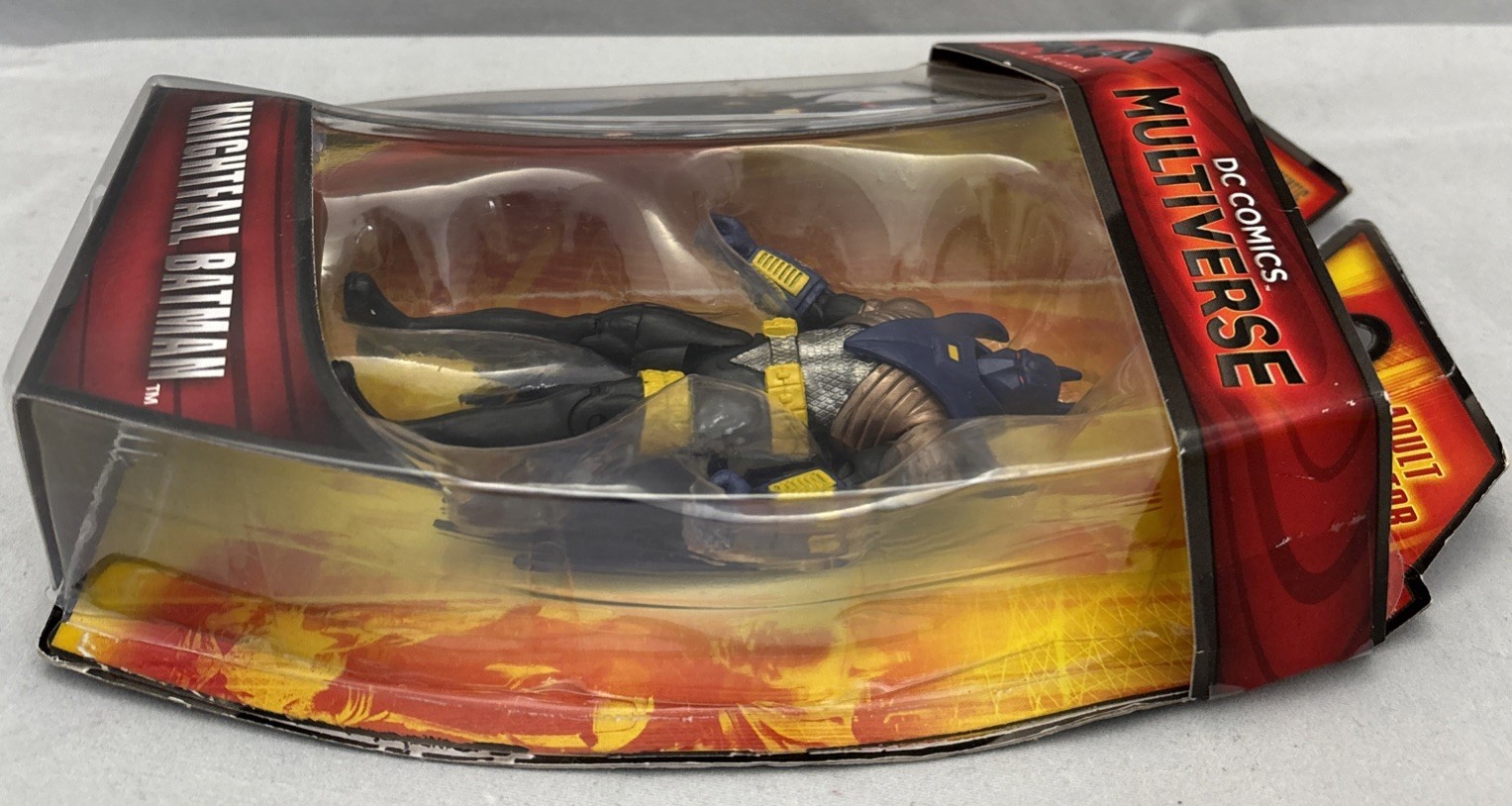 DC Comics Multiverse Batman Arkham Origins – Knightfall Batman 4&Prime; Action Figure