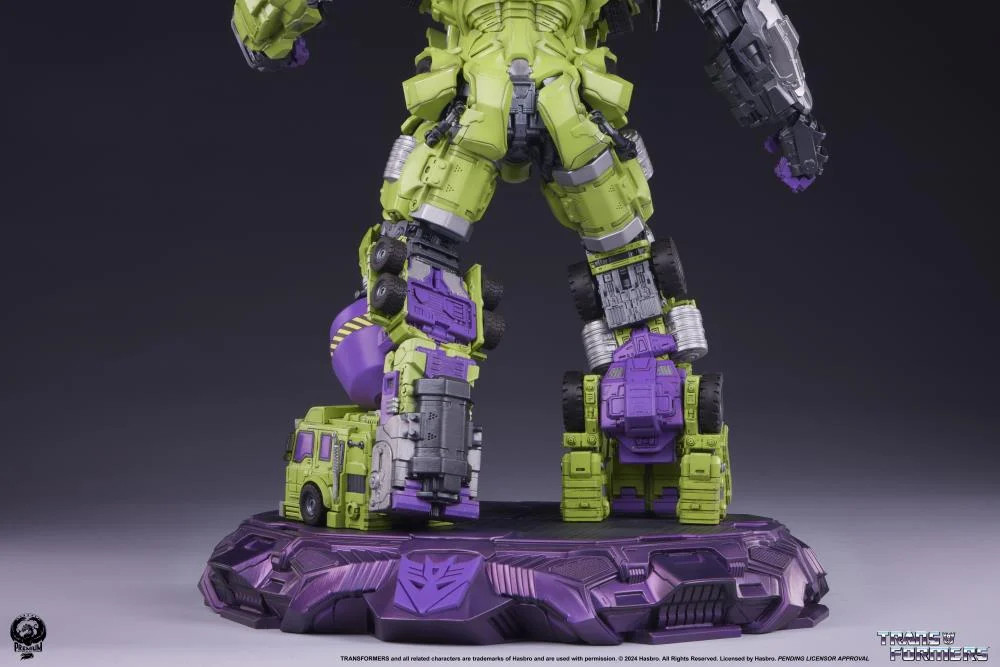 PCS Collectibles Devastator Transformers G1 Museum Scale Statue