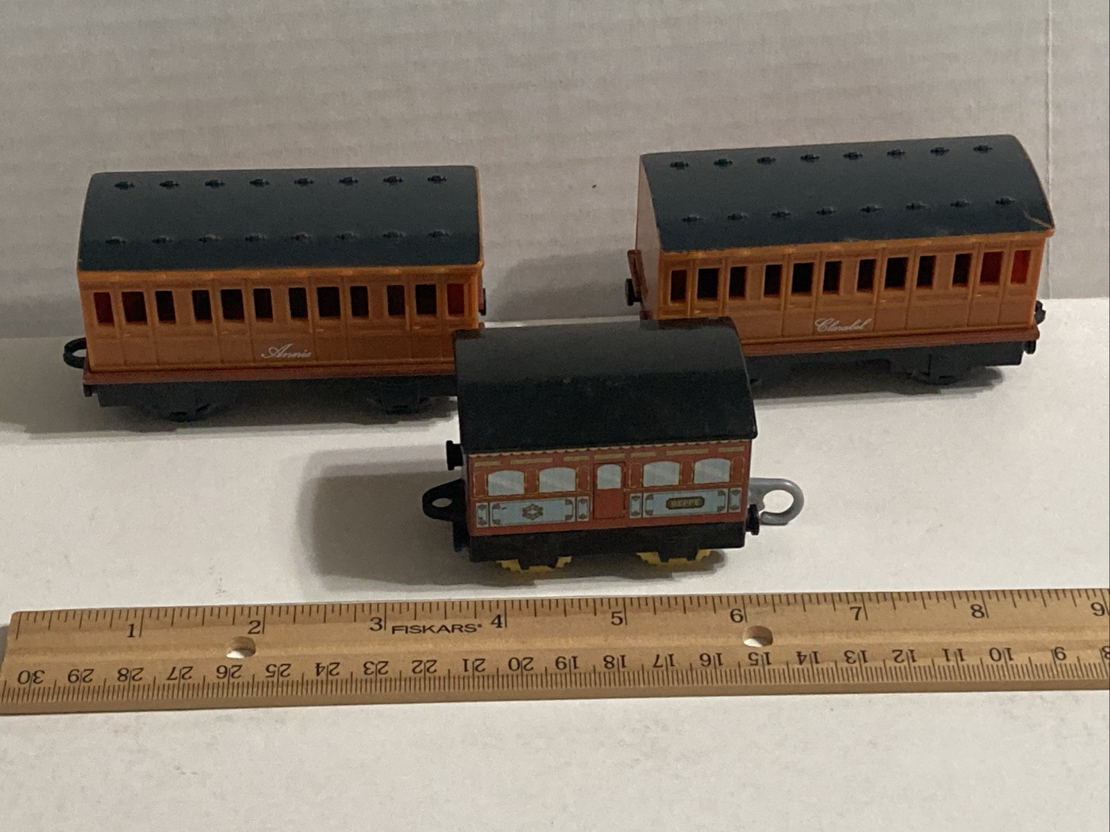 Thomas The Tank Engine & Friends Beppe, Annie, Clarabel 3 LOT Carriage Trains